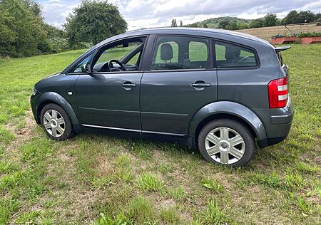 Audi A2 1.4 -