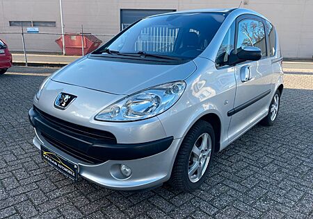 Peugeot 1007 Premium 1.6+Klimaautomatik+KLIMA+TÜV NEU