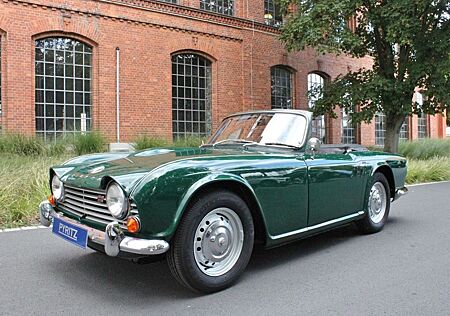 Triumph TR4