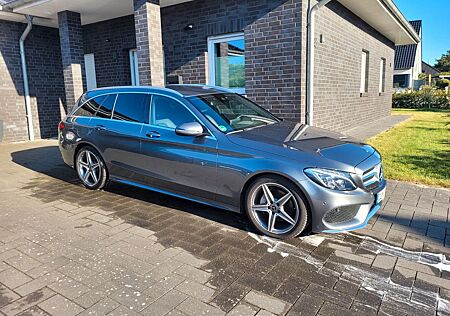 Mercedes-Benz C 220 d T AMG Line AMG Line Schaltgetriebe