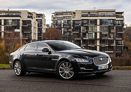 Jaguar XJ Portfolio 3.0 V6 Diesel Langversion Portfolio