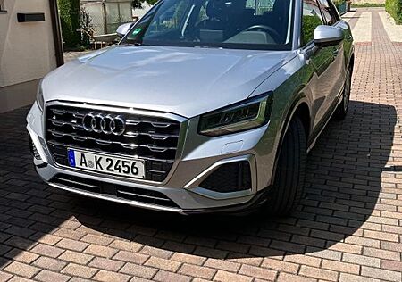 Audi Q2 35 TFSI S tronic advanced