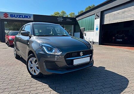 Suzuki Swift 1.2 DUALJET HYBRID Club Allwetterreifen