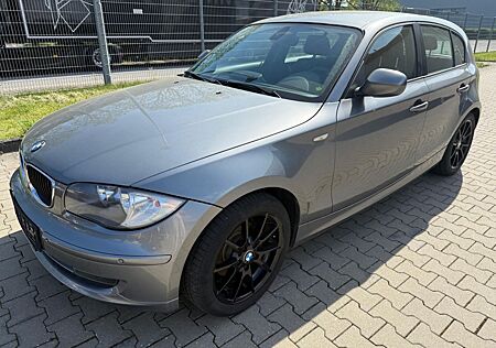 BMW 118d A 5-TUERER Navigation Bluetooth