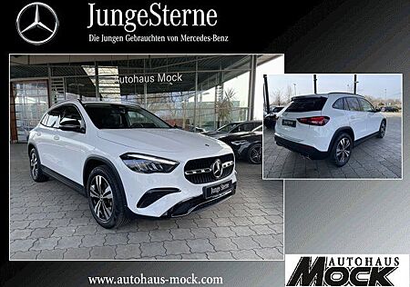 Mercedes-Benz GLA 180 Progressive Advanced Night dig. Display