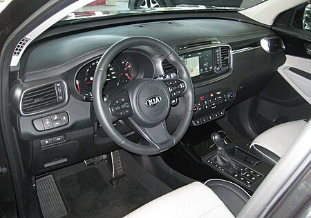 Kia Sorento 2.2 CRDi AWD Platinum Edition Automa...
