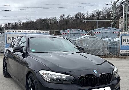 BMW 118i Sport Line Sport Line