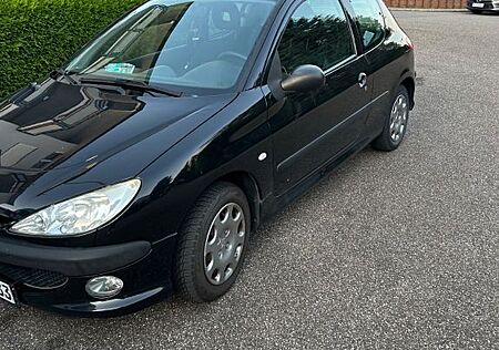 Peugeot 206 1.4 75 -