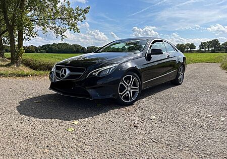 Mercedes-Benz E 200 Coupé -