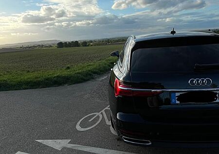 Audi A6 45 TDI quattro S tronic Avant -