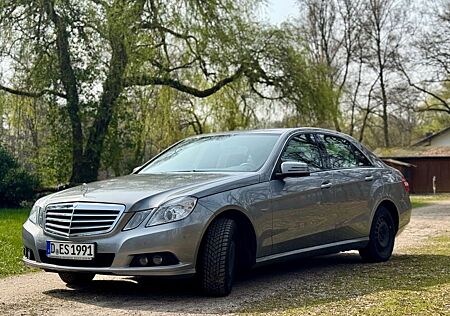 Mercedes-Benz E 200 CDI BlueEFFICIENCY -