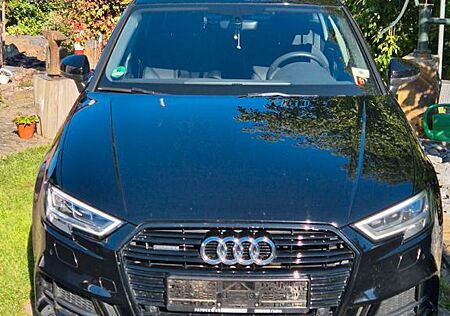 Audi A3 40 TFSI S tronic quattro sport Sprtback sport