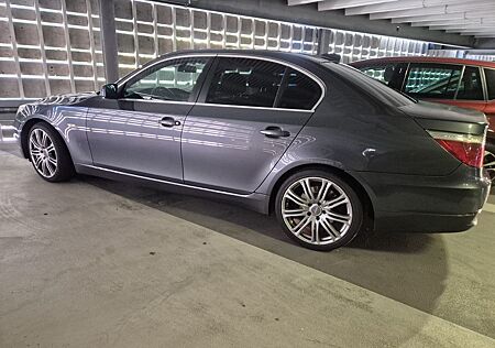 BMW 525d -
