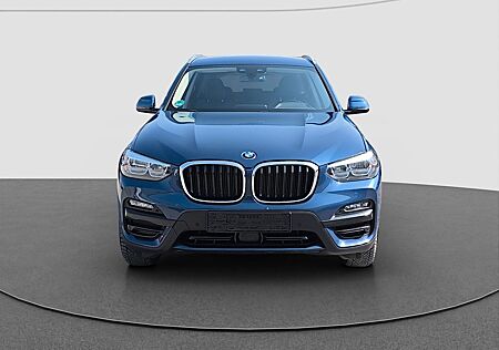 BMW X3 xDrive20d ADVANTAGE AT ADVANTAGE