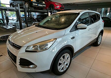 Ford Kuga 1.6 (4-ZYLINDER !!) AUTOMATIK/KLIMA/PDC