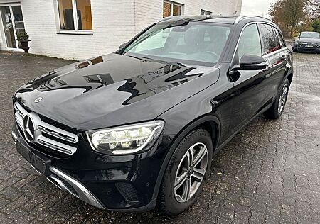 Mercedes-Benz GLC 220 d 4M AMG Int. Navi LED Kam AHK