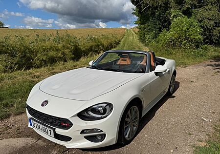 Fiat 124 Spider 1.4 MultiAir Turbo Lusso Lusso