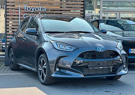 Toyota Yaris Hybrid Teamplayer | LED | PDC | Kamera