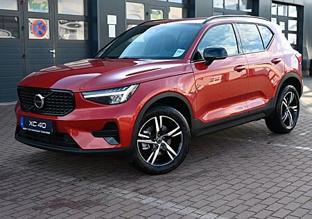 Volvo XC 40 XC40 B4 DKG Plus Dark*FSHZG*H&K*BLIS*ACC*AHK