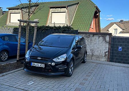 Ford S-Max 2,2 TDCi Titanium S Xenon Pano Navi kamera