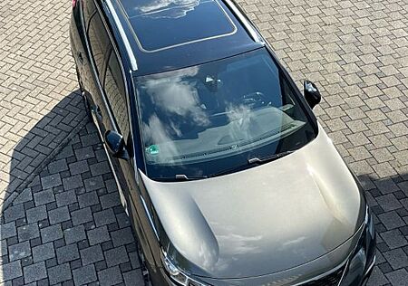 Peugeot 3008 1.2 PureTech 130 EAT8 GT-Line Amazonit-grau