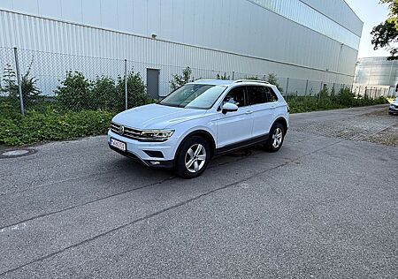 VW Tiguan Volkswagen Highline BMT/Start-Stopp 4Motion