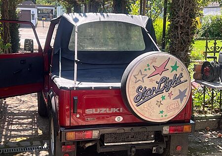 Suzuki SJ Samurai SJ 410 in sehr gutem Zustand mit TÜV