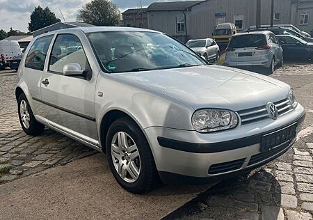VW Golf Volkswagen 1.4 Comfortline HU NEU KLIMA