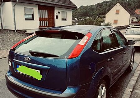 Ford Focus 1,8 Ghia Ghia
