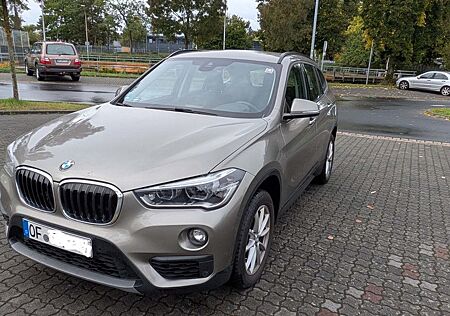 BMW X1 sDrive20i Advantage Steptronic DCT Advantage