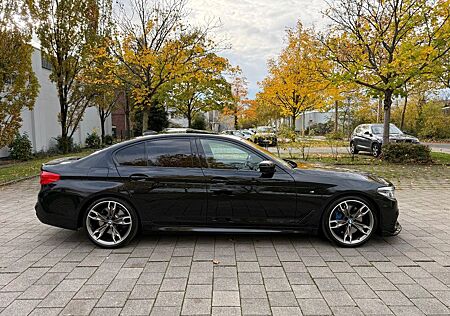 BMW M550i xDrive NO OPF -Garantie-Massage-HUD-Klappe