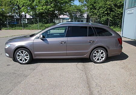 Skoda Superb 1.8 TSI Family Combi Family