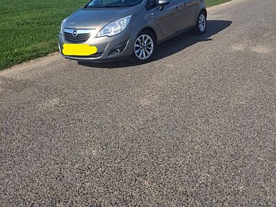 Opel Meriva 1.4 150 Jahre Opel 88kW Automatik 150...