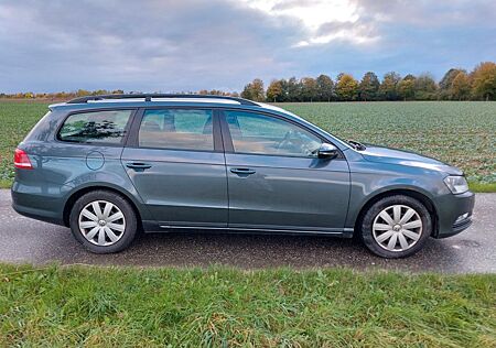 VW Passat Variant Volkswagen 2.0 TDI Trendline BMotion Tec...