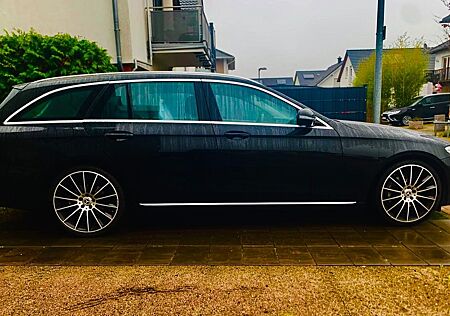 Mercedes-Benz E 220 d T Autom. Voll/Soundsystem 4000€