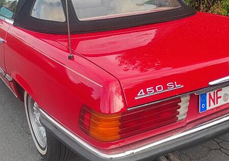 Mercedes-Benz 450 SL
