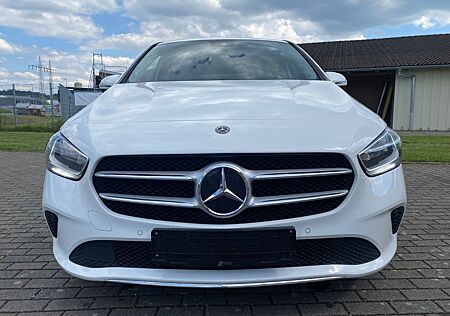 Mercedes-Benz B 200 d/Leder/Sitzheizung /Tempomat