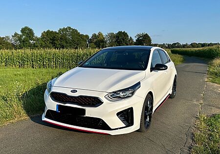 Kia Cee'd / Ceed 1.6 T-GDI DCT GT GT