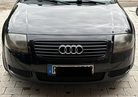 Audi TT Roadster 1.8T 132 kW -