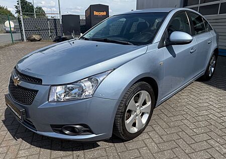 Chevrolet Cruze LT/KLIMA/TÜV/ALU/INSP NEU