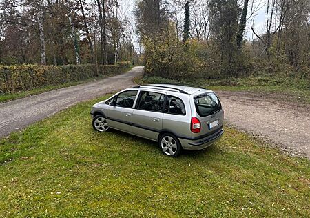 Opel Zafira 1.8 Njoy mit Style-Paket Njoy mit Sty...