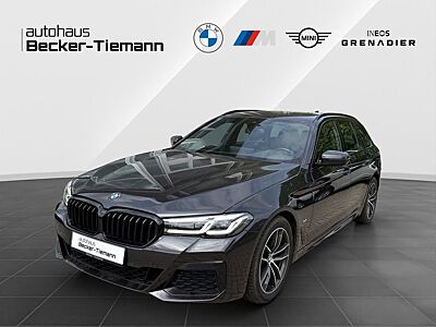 BMW 520d xDrive Touring 18" / M Paket / AHK / HiFi /