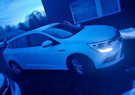 Renault Megane ENERGY dCi 130 Bose Edition Grandtour...