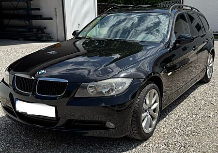 BMW 320i touring - AHK, PDC hinten, Tempomat