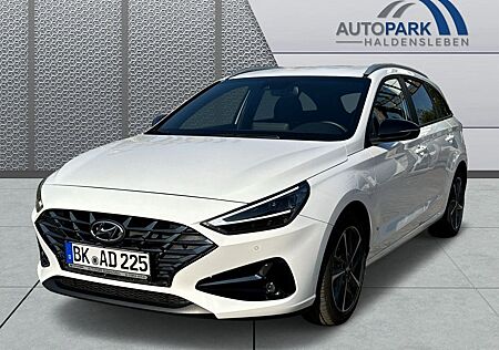 Hyundai i30 1.0 T-GDI Connect &Go DCT Navi CarPlay PDC