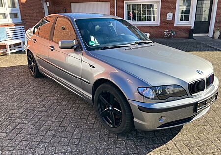 BMW 318i E46