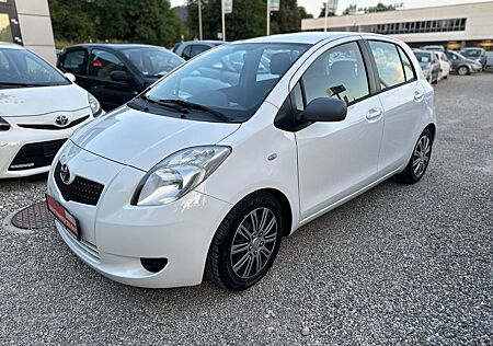 Toyota Yaris Cool