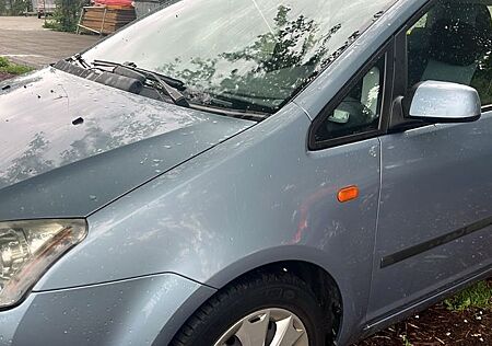 Ford Focus 1,6 Ti-VCT Connection Connection
