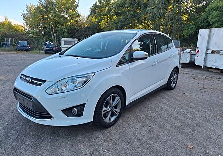 Ford C-Max Sync Edition.