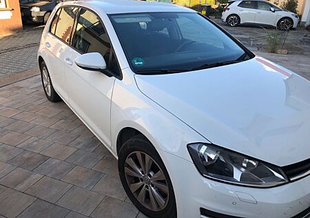 VW Golf Volkswagen 1.6 TDI Trendline BlueMotion Trendline